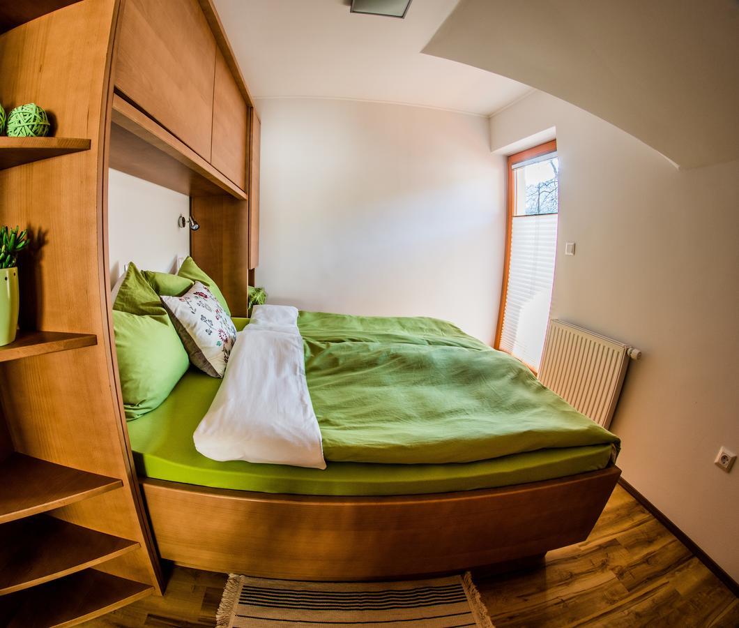 Apartments Bbi Luče Habitación foto